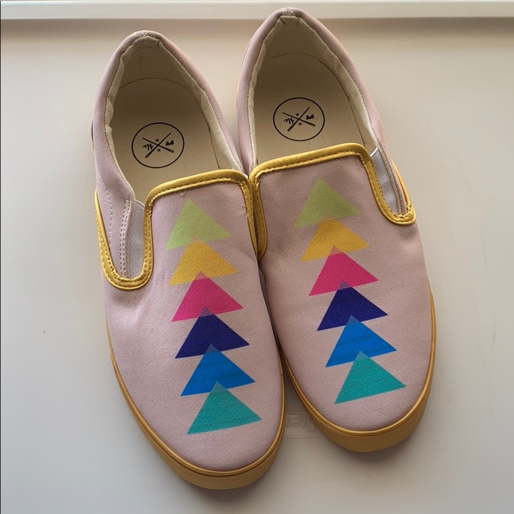 NWOT Inkkas Slip On Shoes